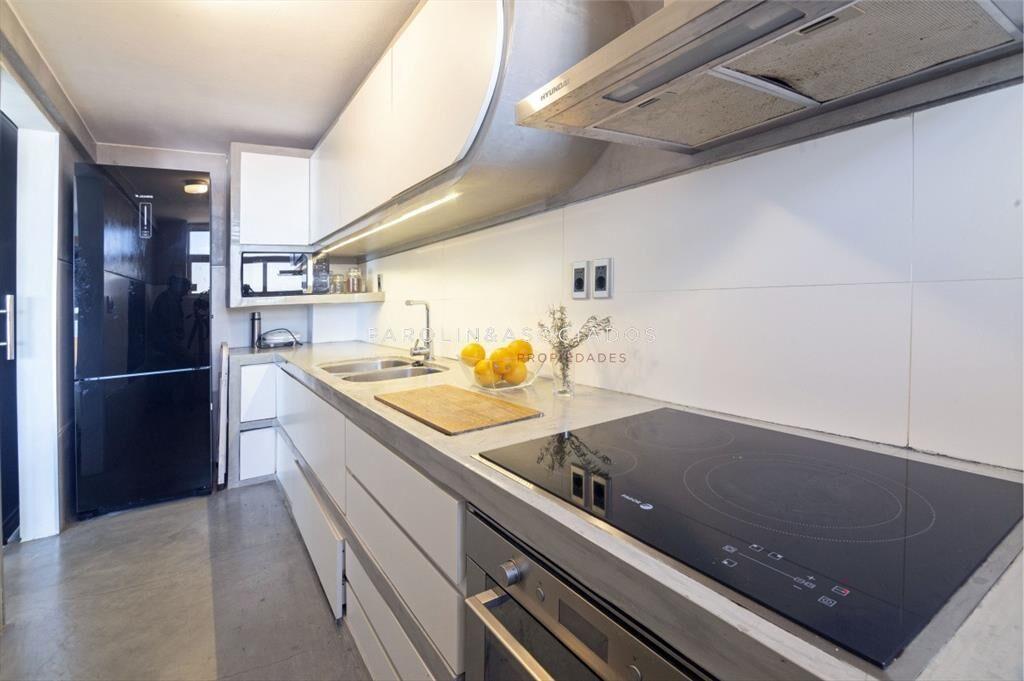 Apartamento en venta de 2 dormitorios en edificio