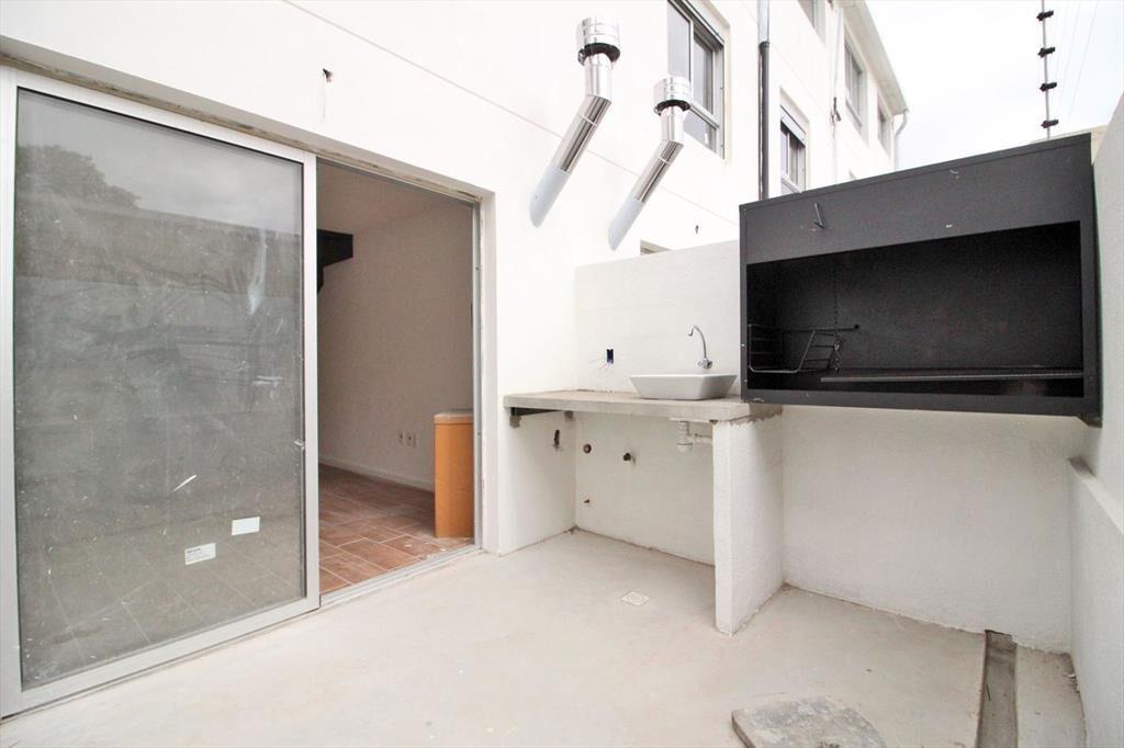 Venta apto. 2 dorm.patio, parrillero, cochera.