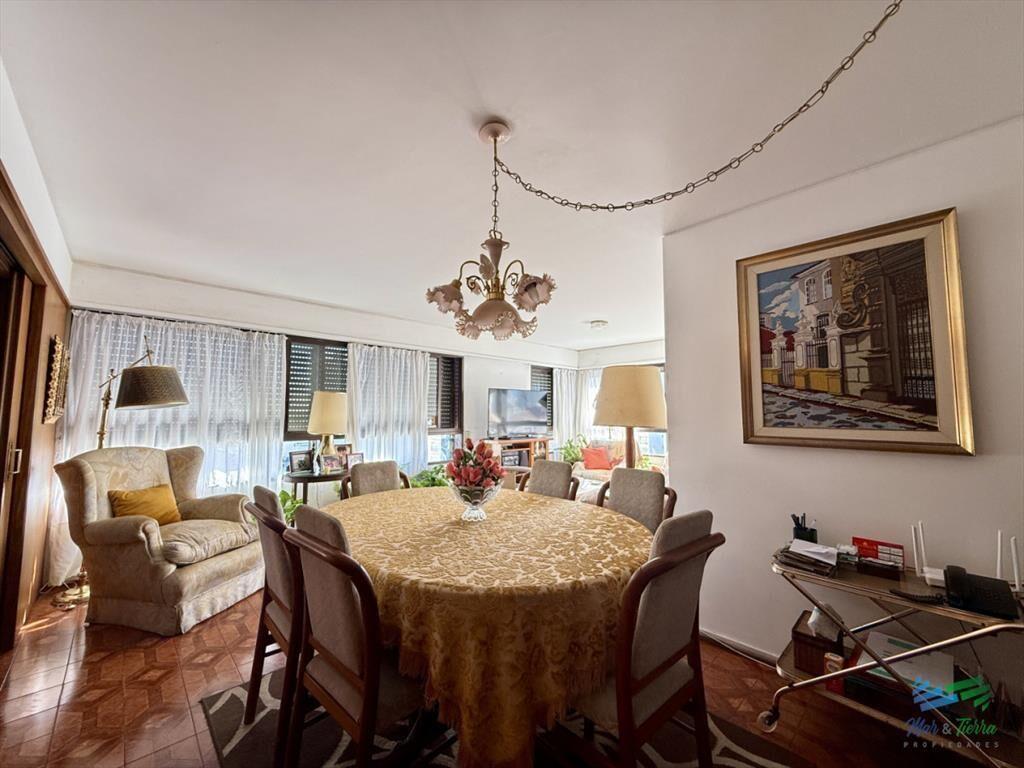 En Venta Amplio Apartamento en Torre Amalfi