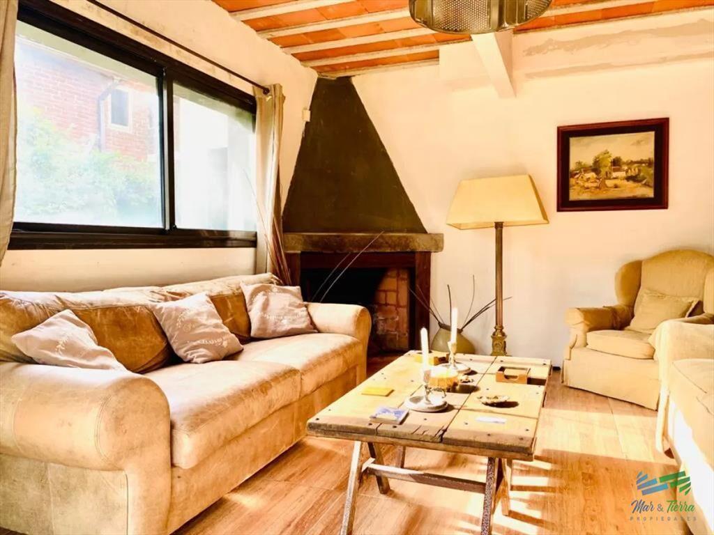 CÃ³moda casa, muy bien ubicada, ideal para vivir