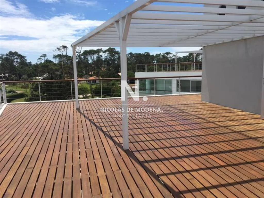 Excepcional ambiente en departamento en Torre que