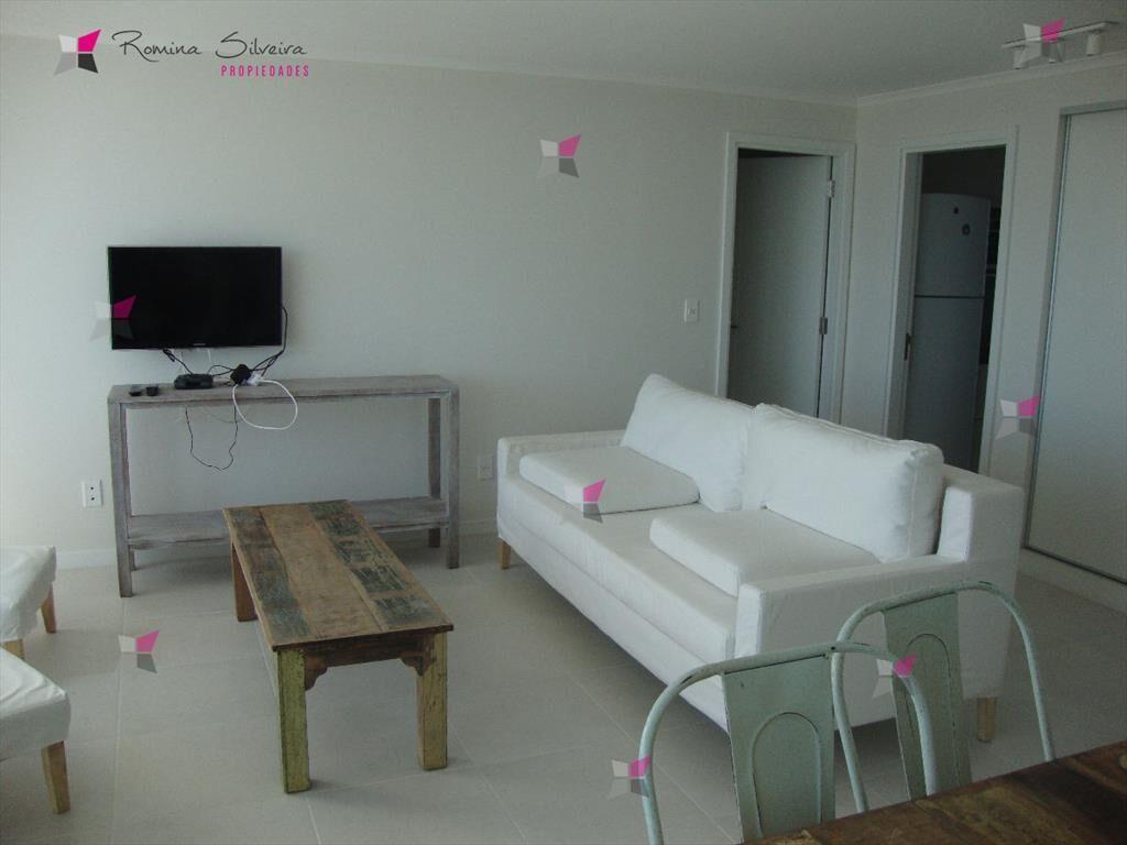VENTA DE APARTAMENTO DE 2 DORMITORIOS EN EDIFICIO OCEAN DRI