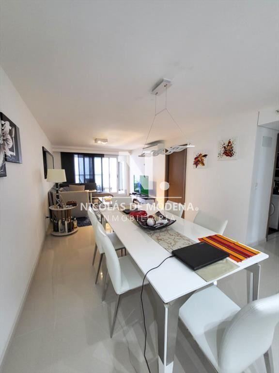 Apartamento en venta, 3 dormitorios en playa del