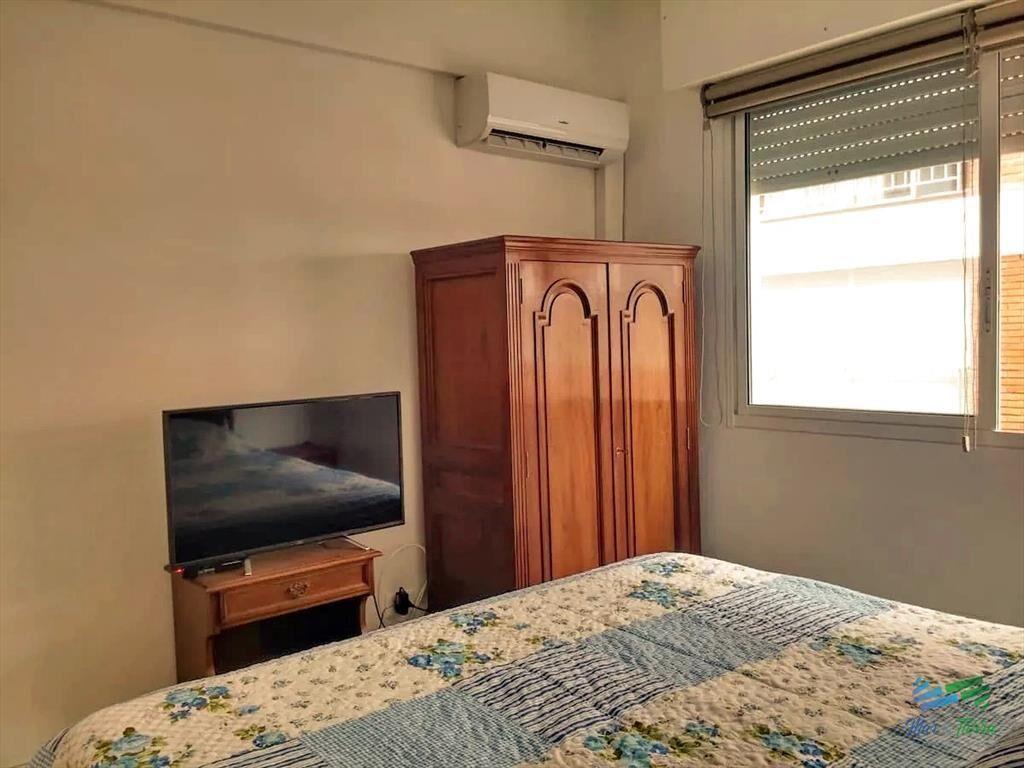 Vendo apartamento de 1 dormitorio y garage. Península, Pun