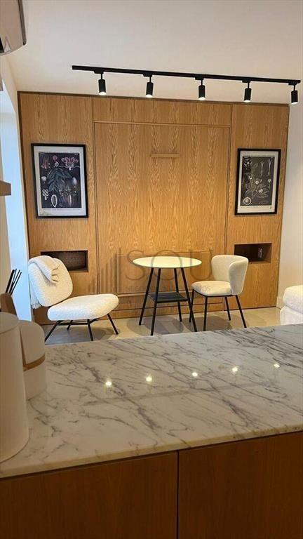 Alquiler apartamento monoambiente y terraza, Carrasco