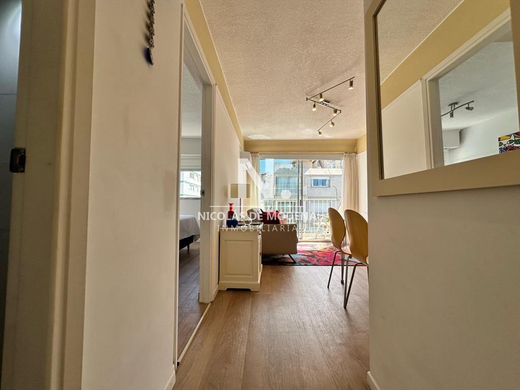 Apartamento en venta en Peninsula a 100 mts de la