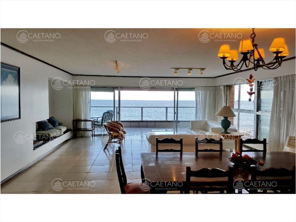 Venta apartamento 3 dormitorios península Punta