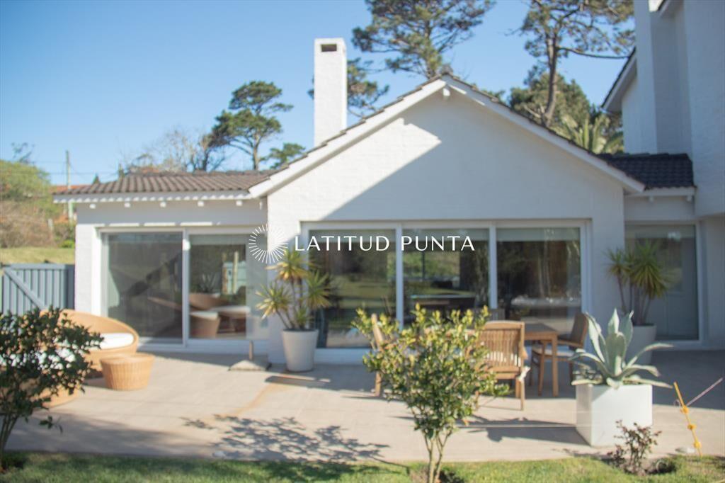 Chalet de 5 dormitorios en Rincón del Indio