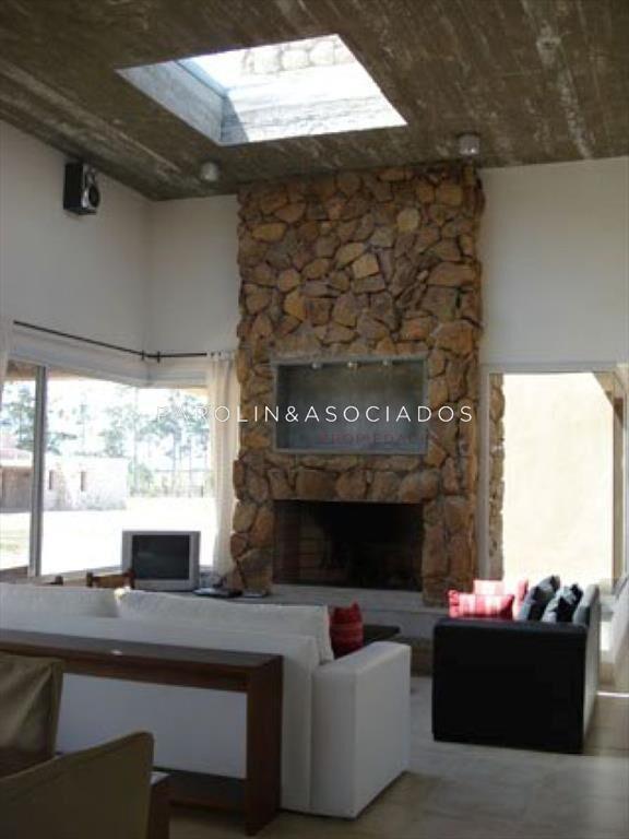 Casa en venta en barrio privado El Quijote, Punta del Este.