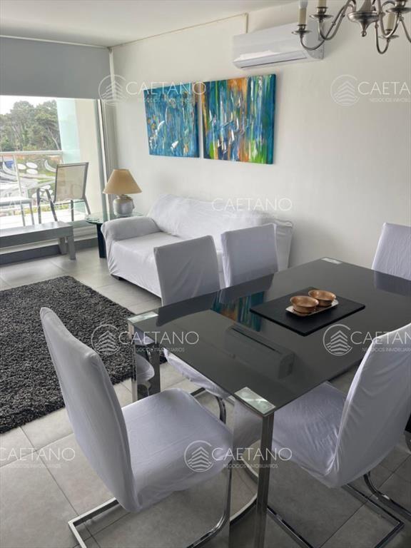 Apartamento en venta de 1 dormitorio y medio en