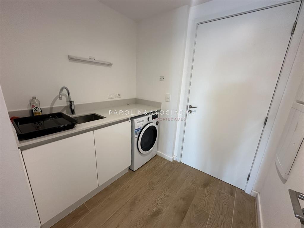 Excelente apartamento en venta en Punta del Este.