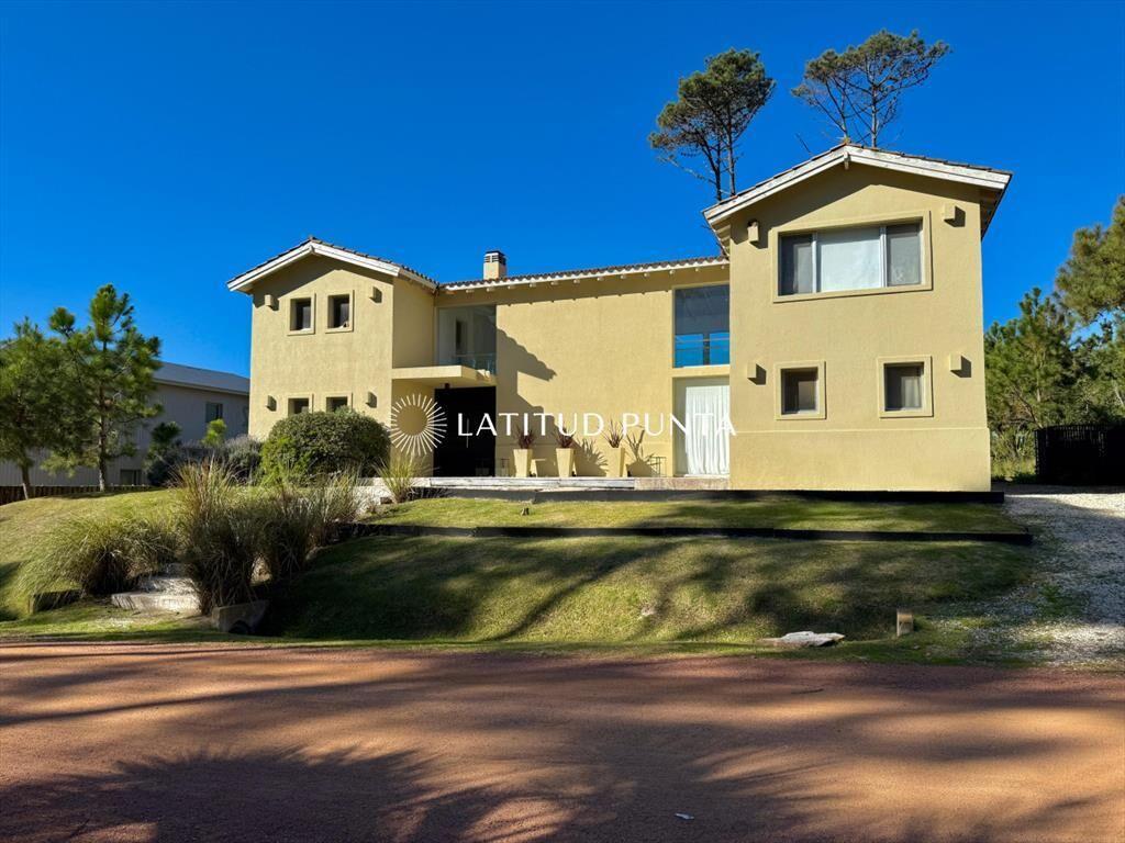 Casa en Laguna Blanca - Manantiales
