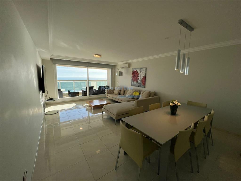 Apartamento de 3 dormitorios en Le Jardin , Punta