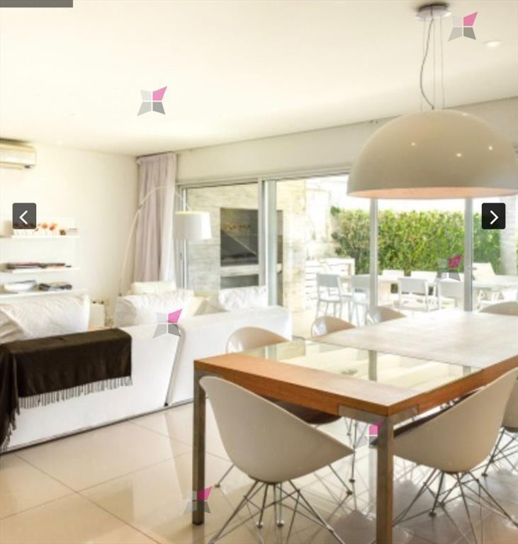 VENTA DE APARTAMENTO DE 3 DORMITORIOS EN PUNTA BALLENA PUNT