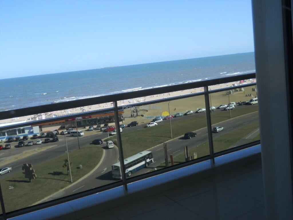 Aoartamento en Venta de 3 dormitorios en Torre ,
