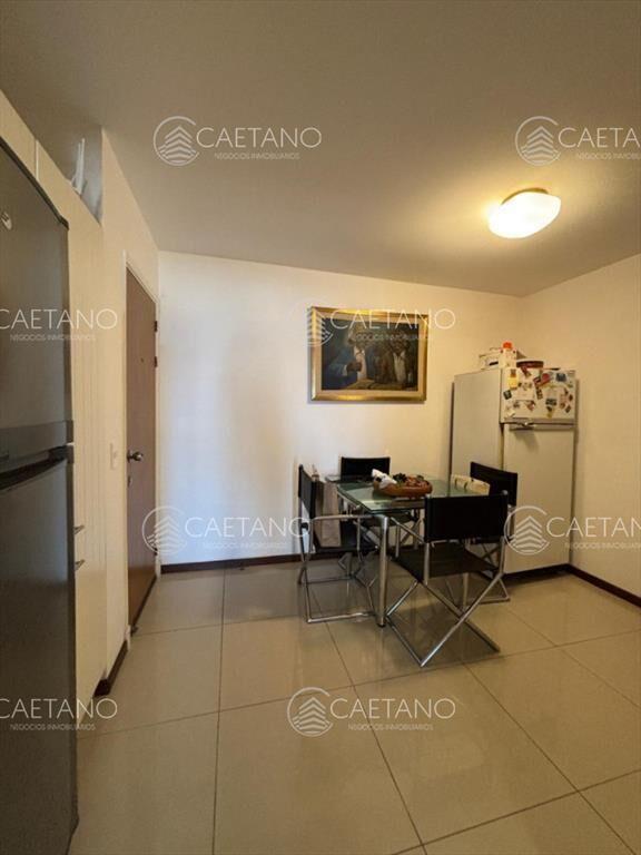 Apartamento en venta, 3 dormitorios. Primera Linea