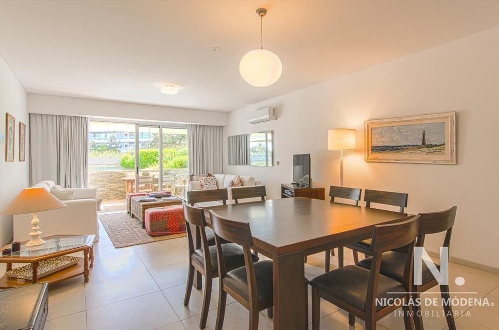Apartamento Tres Dormitorios en Aqluiler Playa Brava
