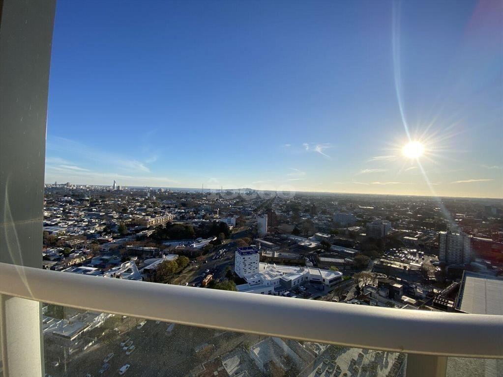 APARTAMENTO EN VENTA Y ALQUILER CON OPCIÓN A COMPRA EN TORR