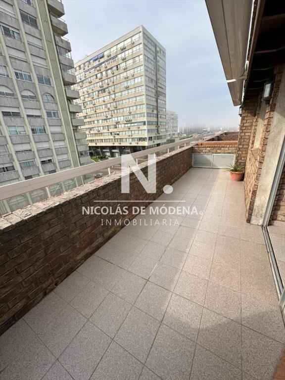 Apartamento de 3 dormitorios en peninsula en