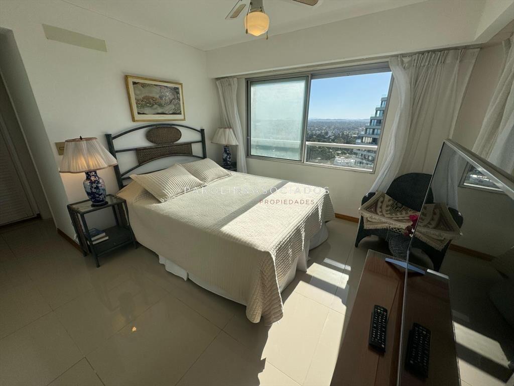 Apartamento 2 dormitorios en Roosevelt