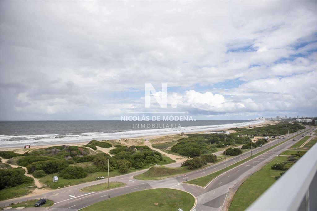 Espectacular Penthouse frente al mar de 4 dormitorios en ve