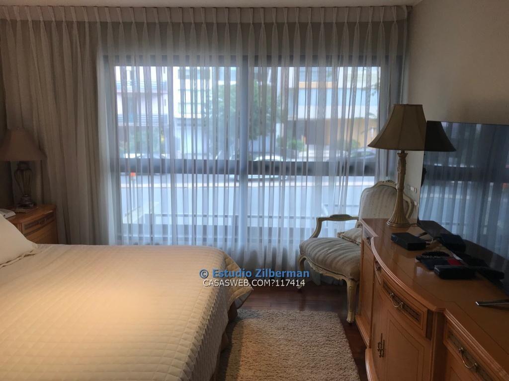 VENTA PRIMER PISO CON PATIO EN POCITOS