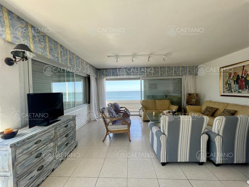 Apartamento en primera línea, Playa Brava, Punta