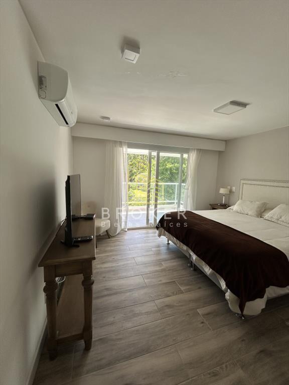 Venta de Penthouse duplex en edificio de alta a
