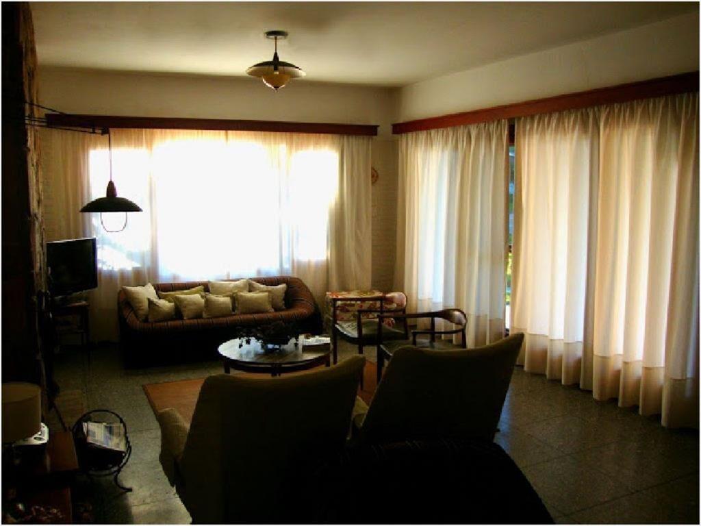 Muy linda casa en paradas de la mansa a 200 ms del mar!