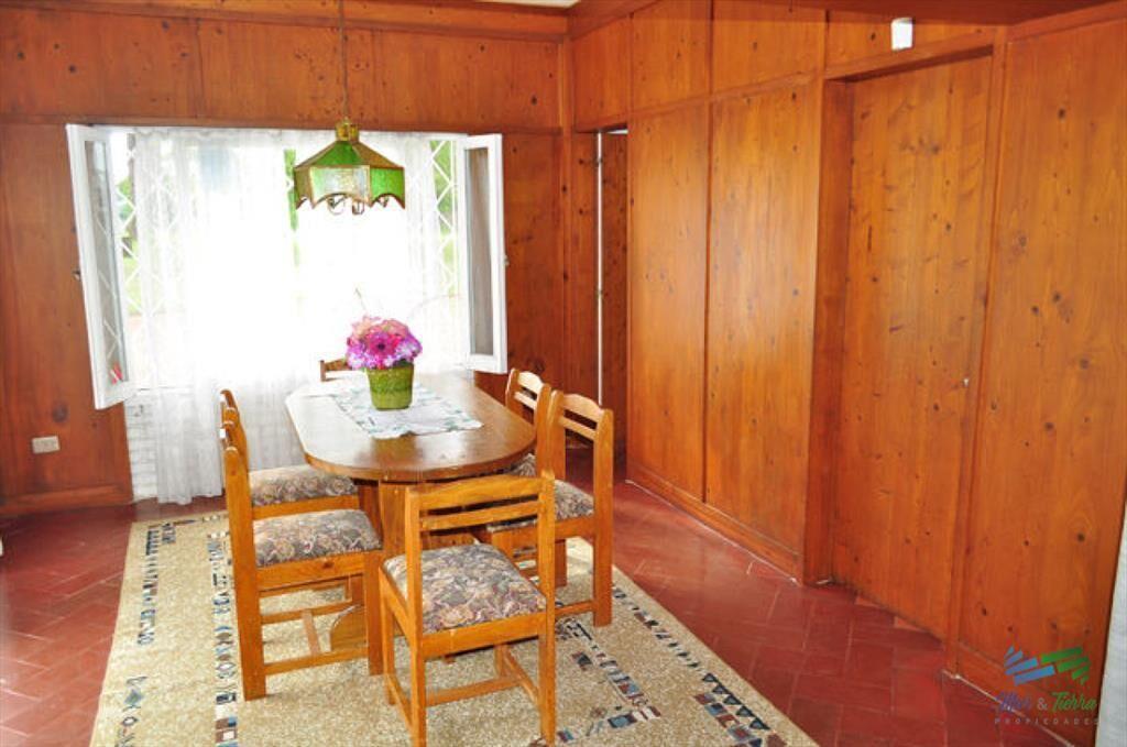 En venta Casa 3 dormitorios con buen terreno en
