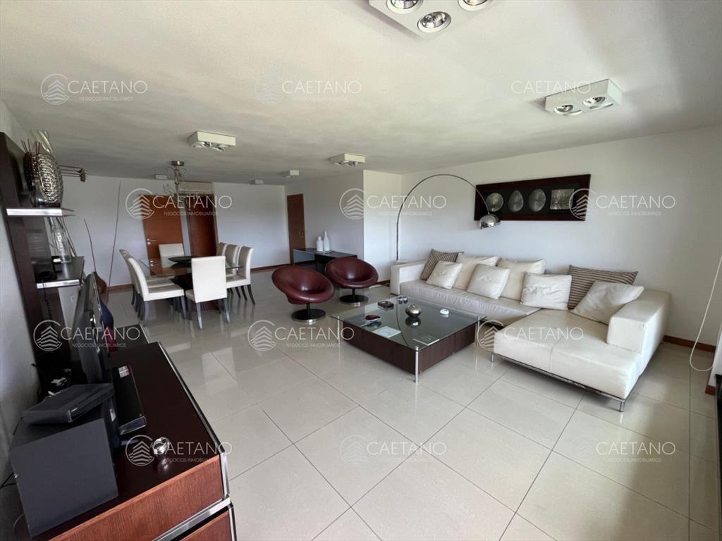 Alquiler temporal apartamento 3 suite más Playa
