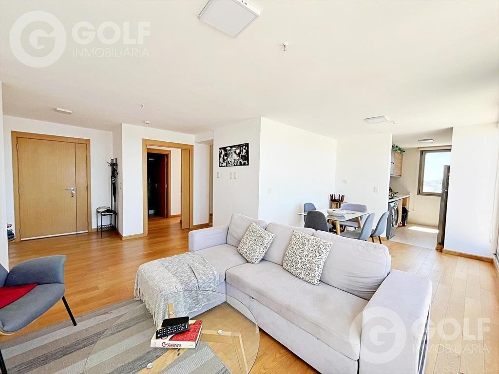 Venta de apartamento 2 Dormitorios y cochera doble en Punta
