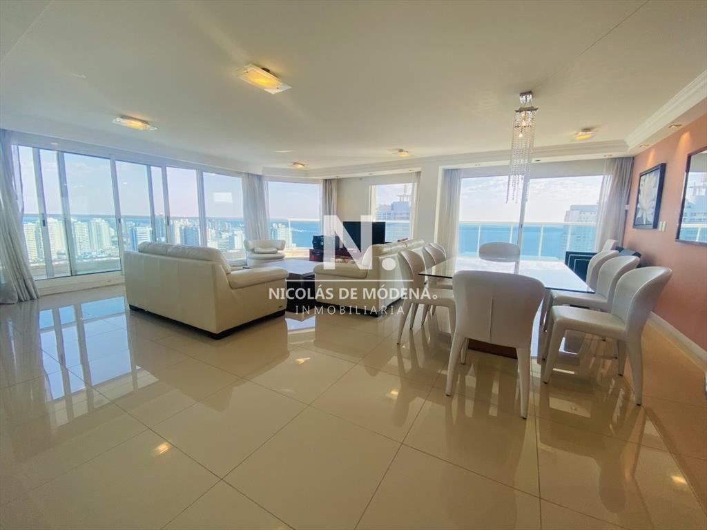 Hermoso apartamento de 3 dormitorios mas dependencia de ser