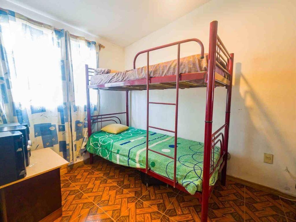 Venta Casa Dúplex + Apartamento al fondo en Pando