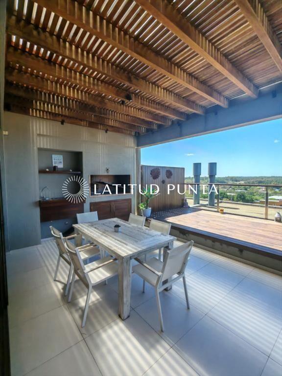 Apartamento 2 dormitorios en suite. Punta Ballena