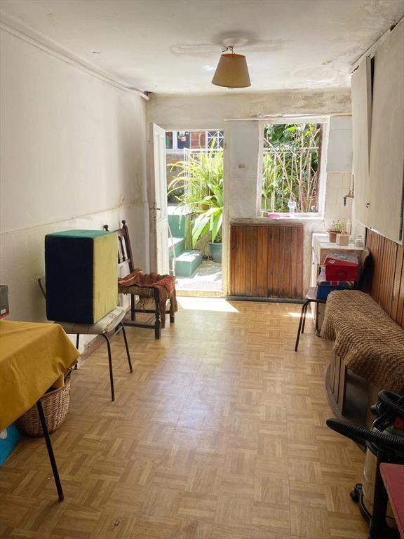 Venta casa de 4 dormitorios, amplio garage y patio en Pocit