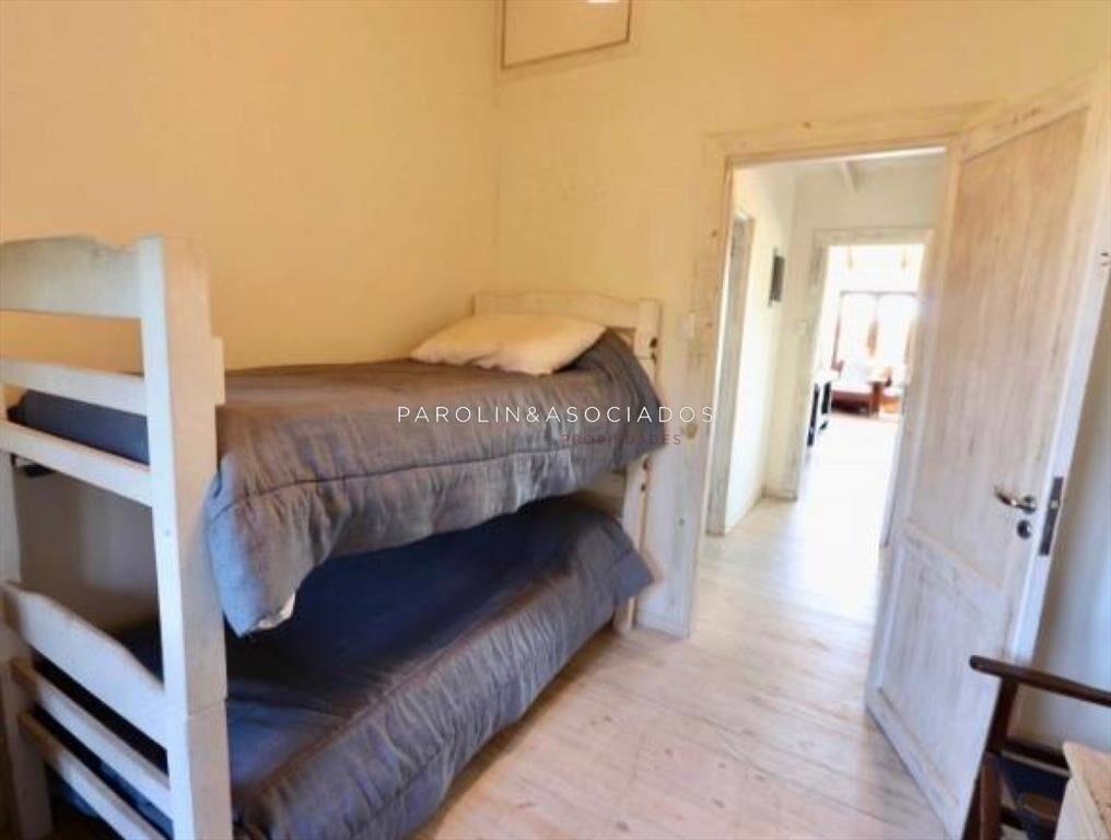 CHACRA EN VENTA DE 4 DORMITORIOS EN JOSE IGNACIO