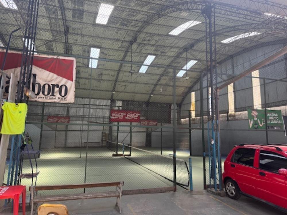 Venta local comercial en La Comercial, Inca y Amézaga