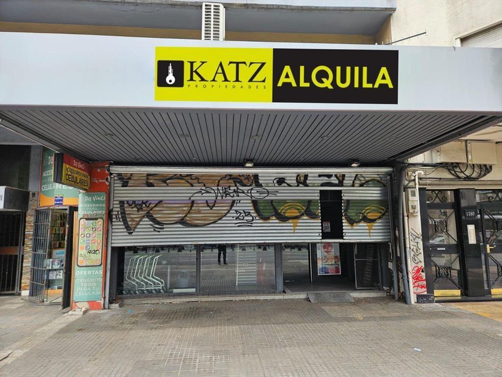 18 de julio y Gaboto, 284 m2, 7 mts de frente !!