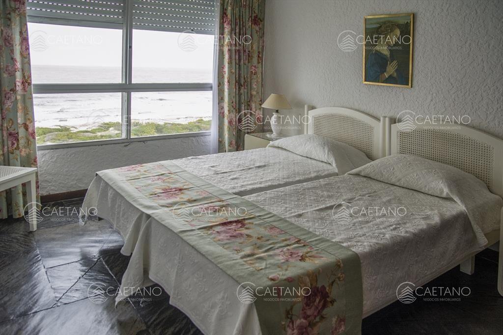 Apartamento en Venta de 3 dormitorios en parada 2