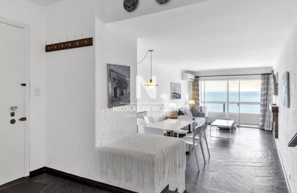 Apartamento en venta de 3 dormitorios en Punta