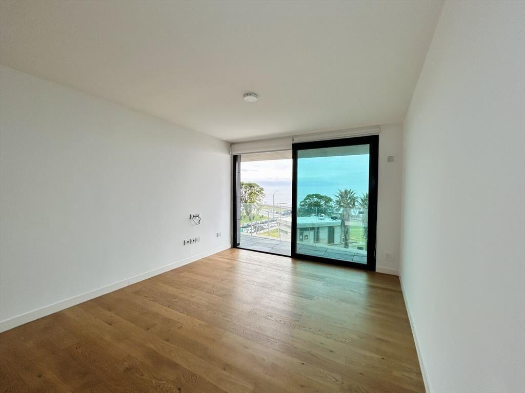 ALQUILER APARTAMENTO EN FORMUM 2 DORMITORIO CON 2 GARAJE