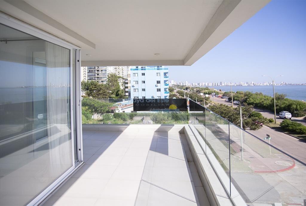 Se vende apartamento de 3 dormitorios en Edificio
