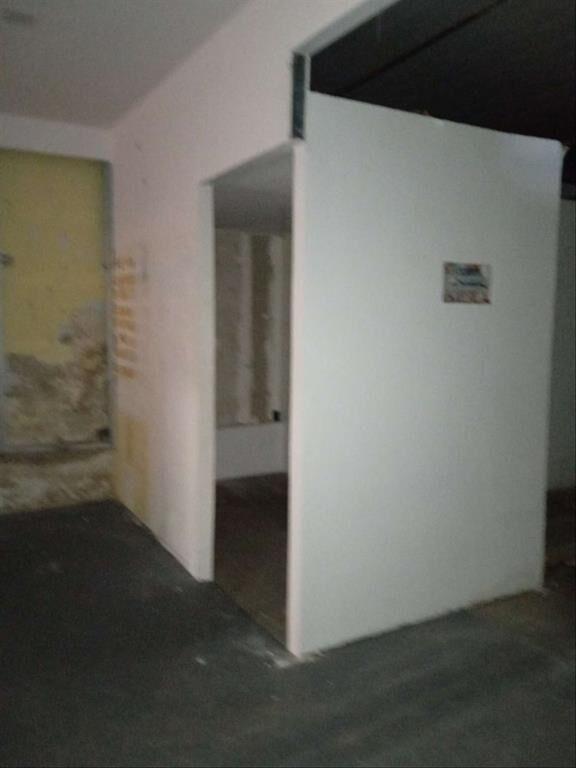 Alquiler de local de 266 m2 en Lezica.