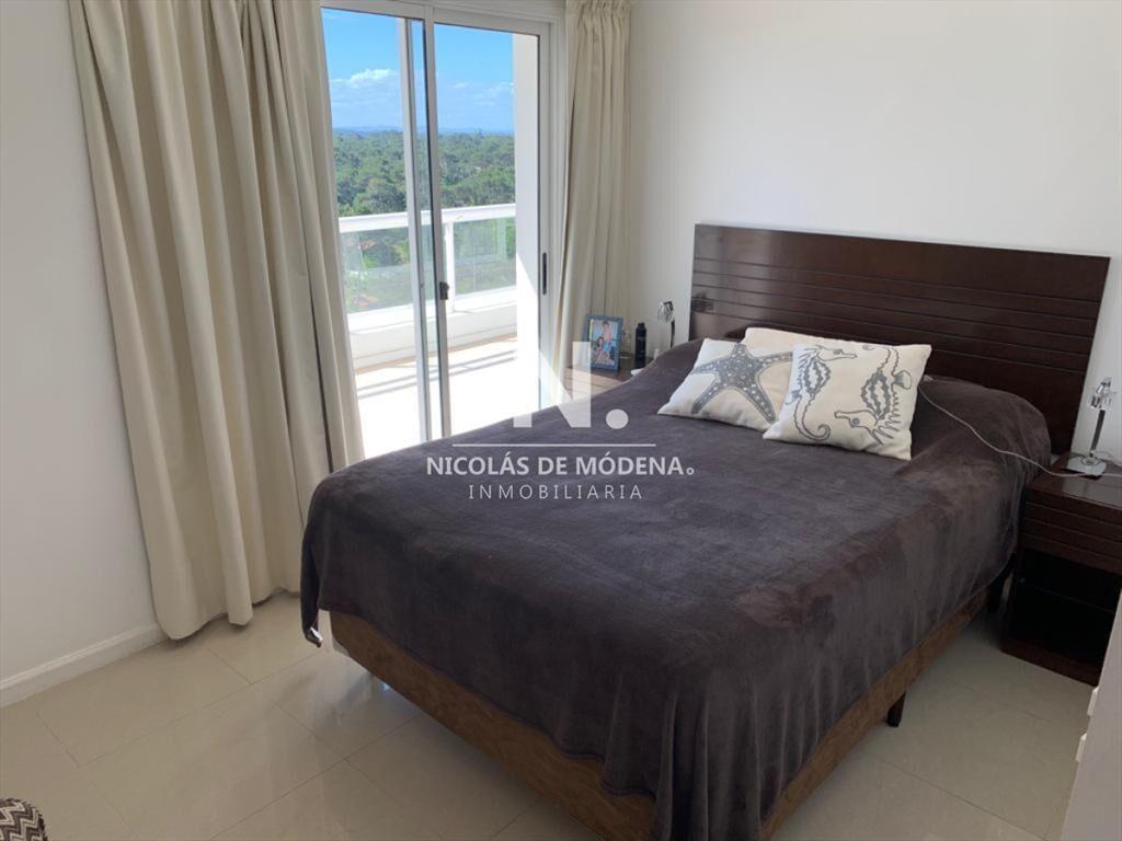 Pent-House excelente en Ed. Jardines de Sierra