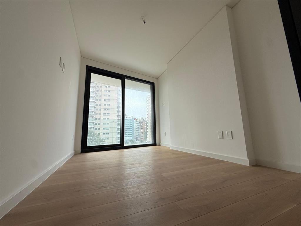 Alquiler apartamento 3 dormitorios en Puerto del Buceo - ...