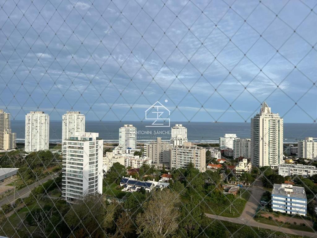 Apartamento de 2 dormitorios en Roosevelt - Punta del Este