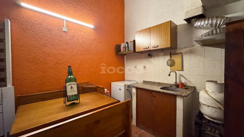 Venta de Casa con Dos Apartamentos en Padrón Único – Tres C