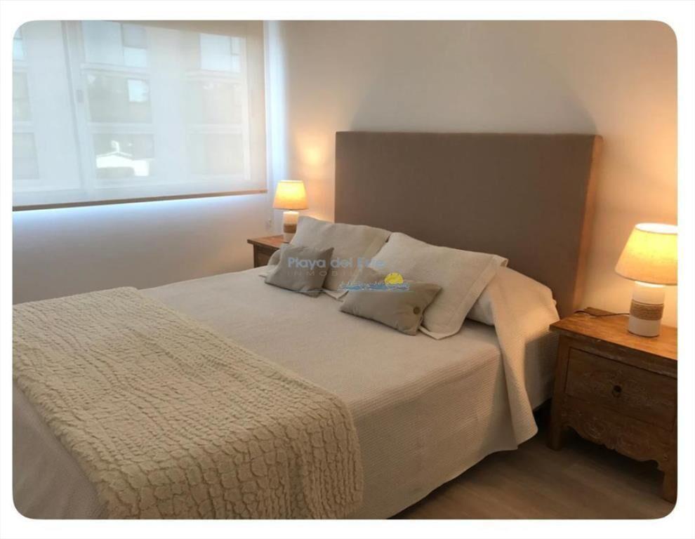 Apartamento en alquiler anual de 2 dormitorios en