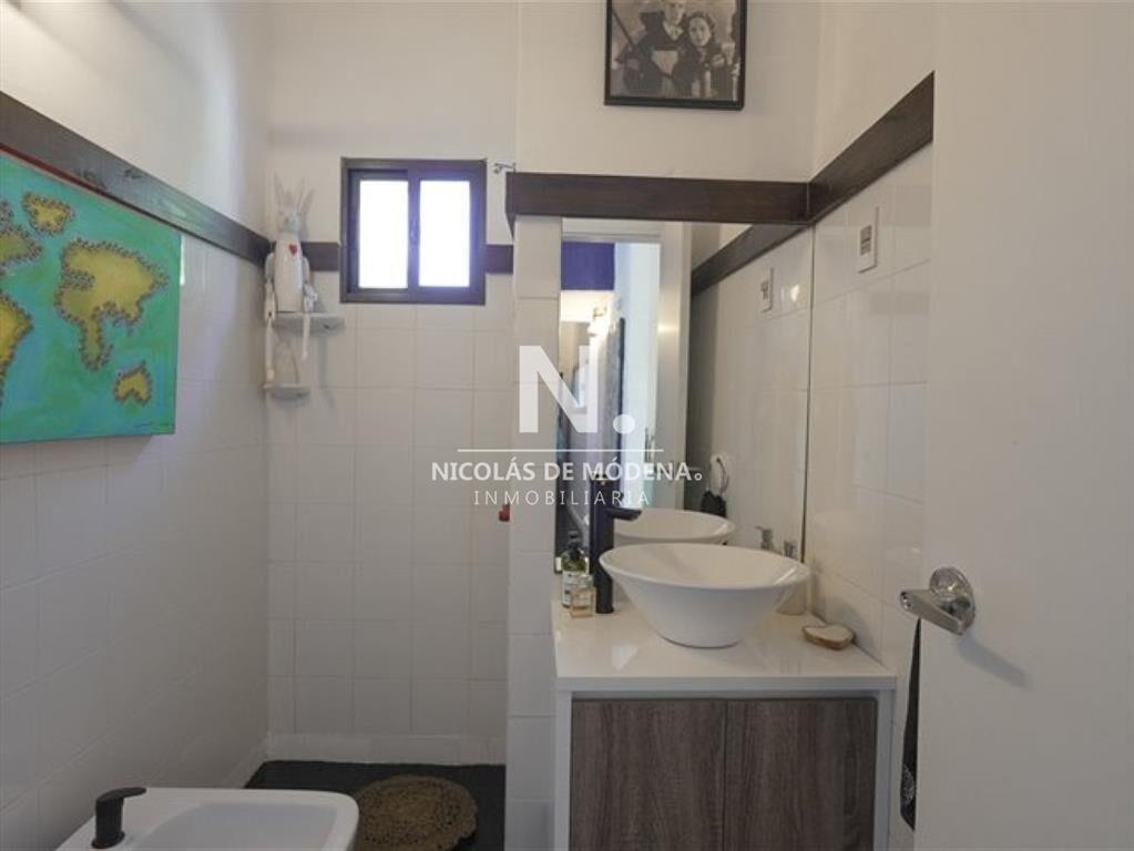 Vende casa en Arenas de Jose ignacio de 3 en con